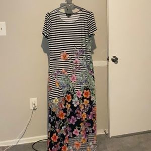 Trillion Floral Dress size XL
